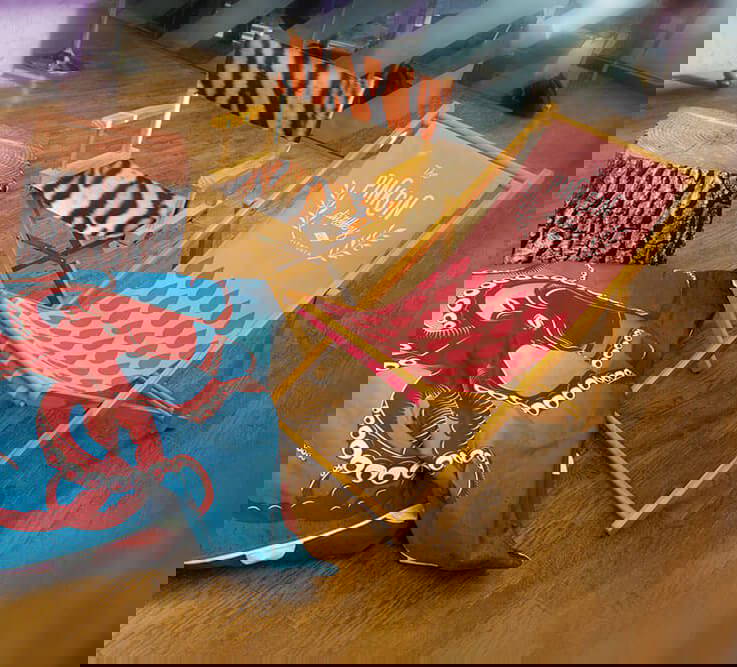 Exhibit Red Hot Media Nettl of Lowestoft Graphic & site Design